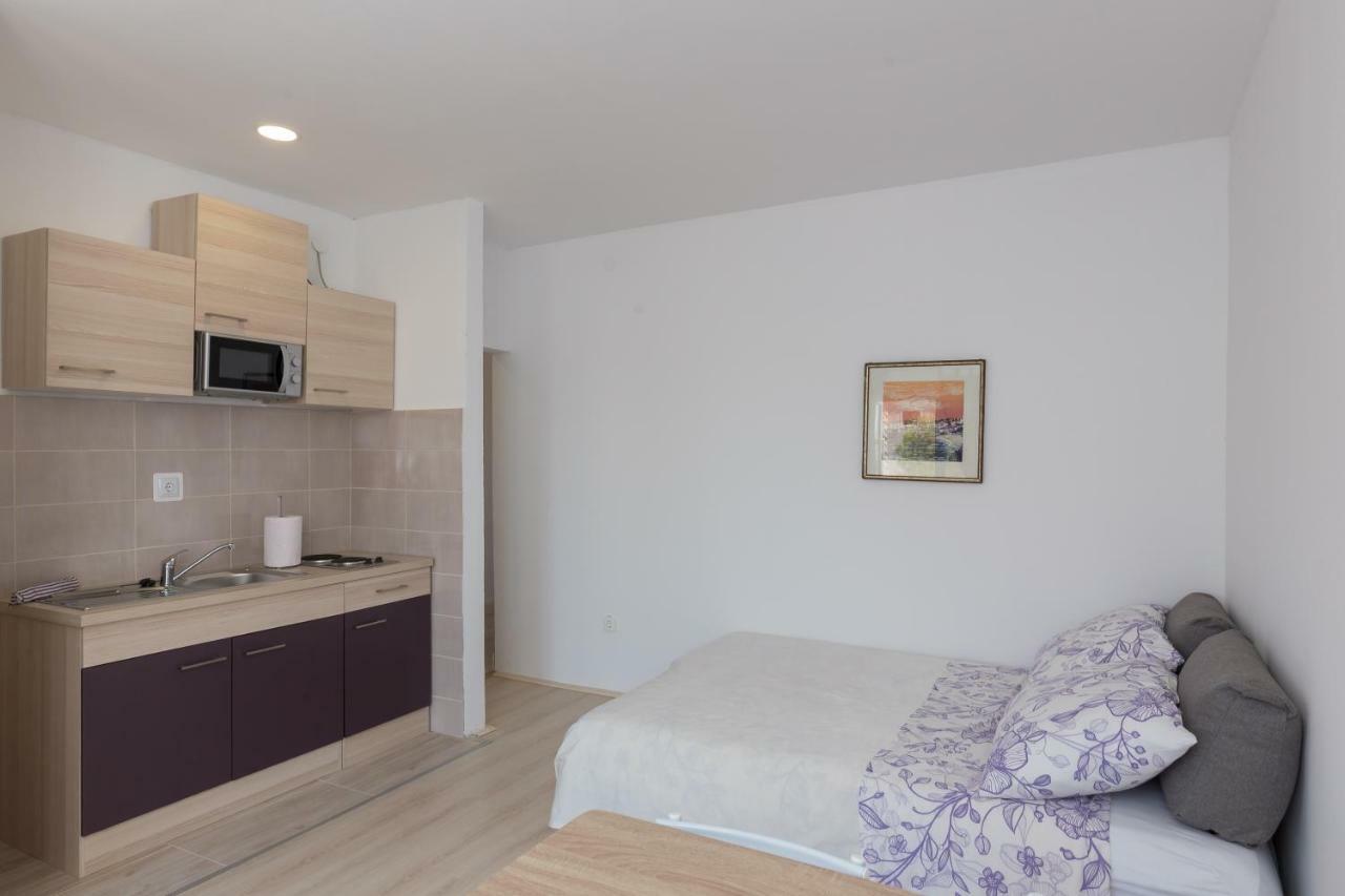Apartman Rokolj ツァヴタット エクステリア 写真